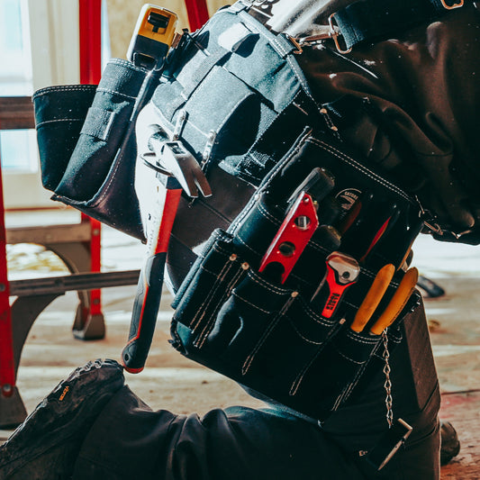 Gatorback B240 Professional Electricians Combo